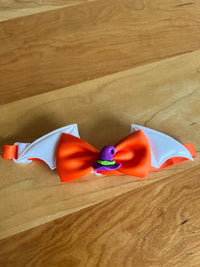 Collar de Halloween para mascota con alas de murciélago